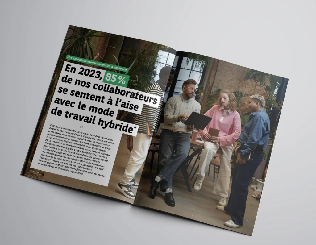 Mockup d'une double page du rapport BNP Paribas Personal Finance : photo de collaborateurs et chiffre clé
